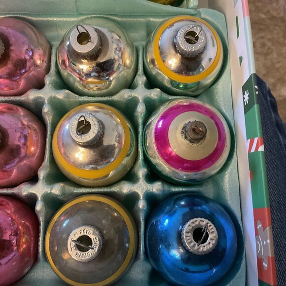 Vintage Lot 14 Glass Shiny Brite Or Made In US Christmas Ornaments - Picture 3 of 5